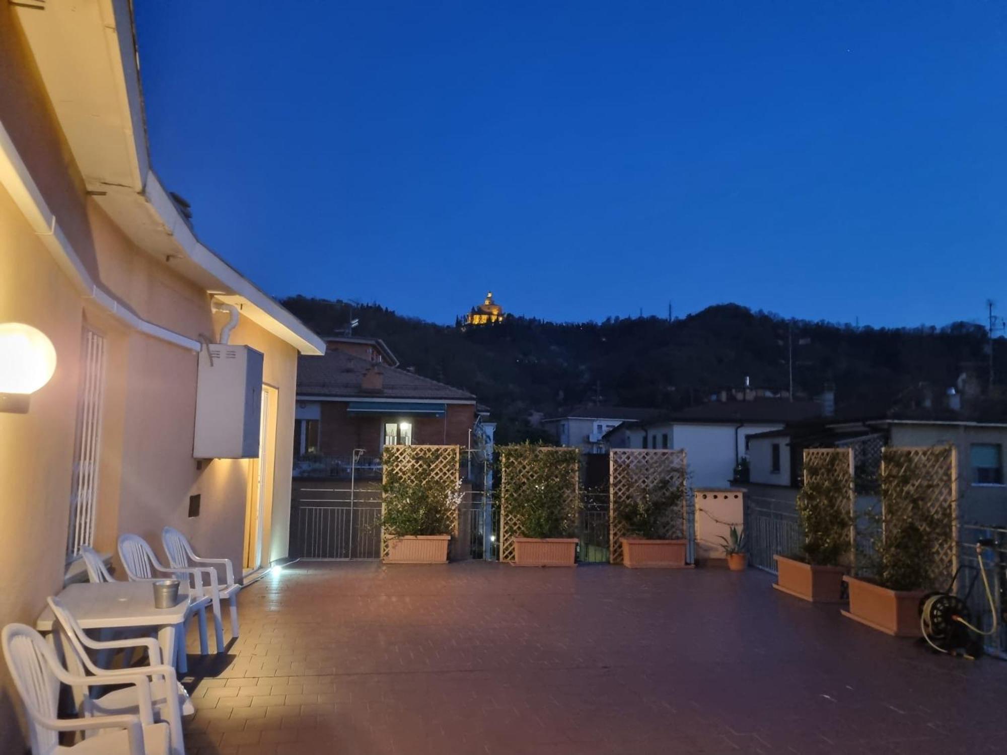 Апартаменти Attico Vista San Luca Болонья Екстер'єр фото
